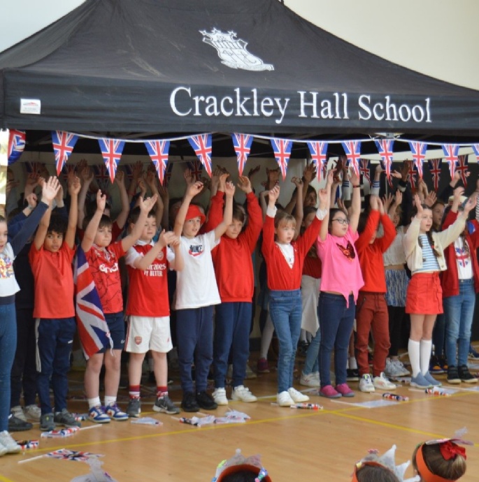 News » Crackley's Incredible Coronation Celebrations!